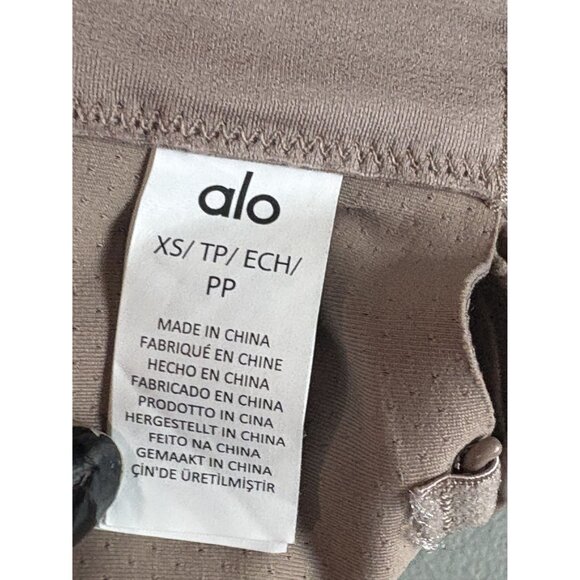 ALO Yoga Airlift Line Up Bra in Taupe Beige - Picture 5 of 5